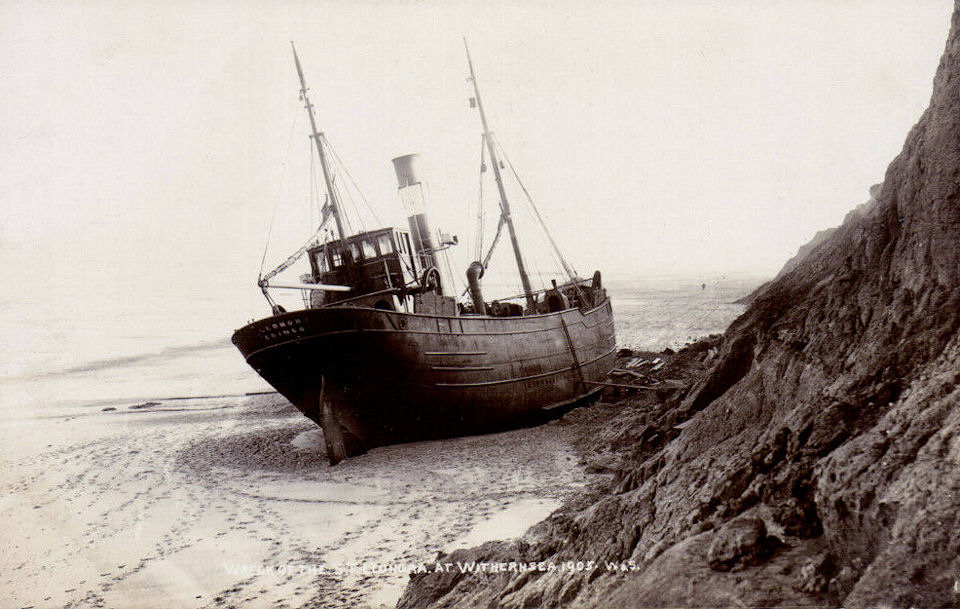 Leonora ashore at Withernsea 1905