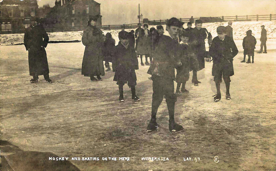 Skating on Withernsea Mere 1907