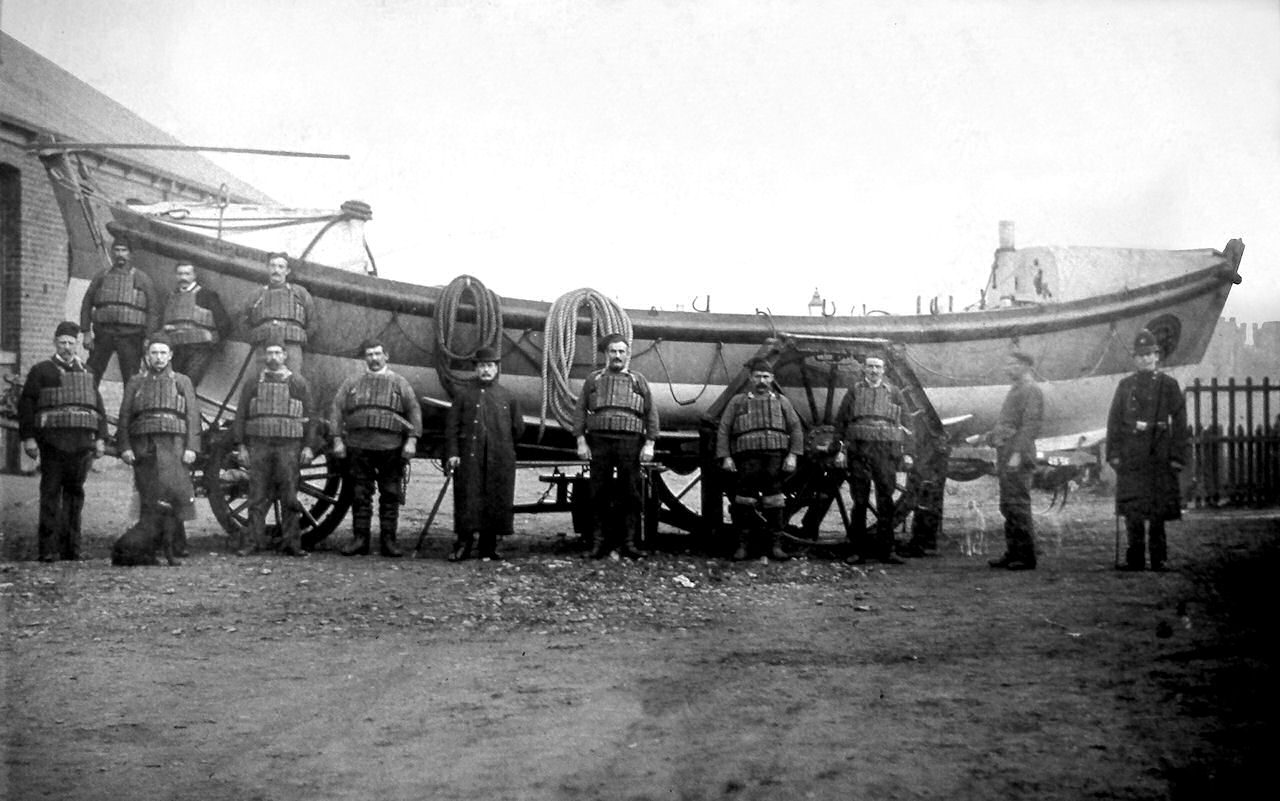 Withernsea Lifeboat crew ca 1900
