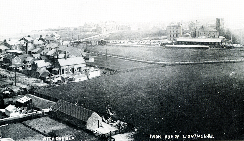 Withernsea from lighthouse 1915